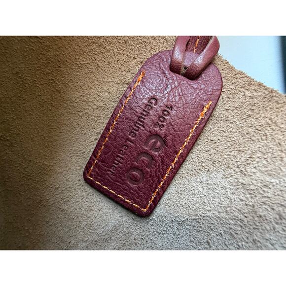 Old Trend Modern Vintage Women's Genuine Leather Dip Dye Tote in Cognac - Picture 8 of 8